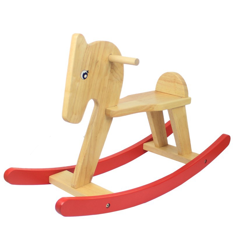 生产展现出品牌与代工协同并行的架构