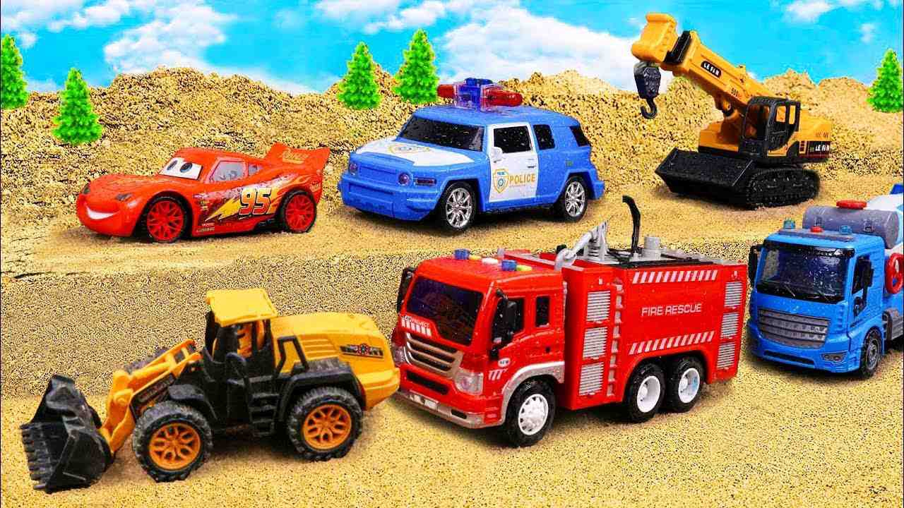 涵盖益智积木、水彩画板、音乐玩具等