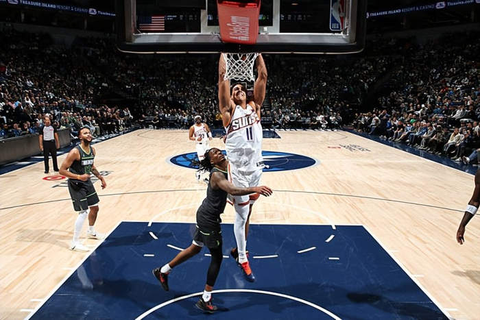 伊戈达罗爆发助太阳终结五连败 防守统治力引热