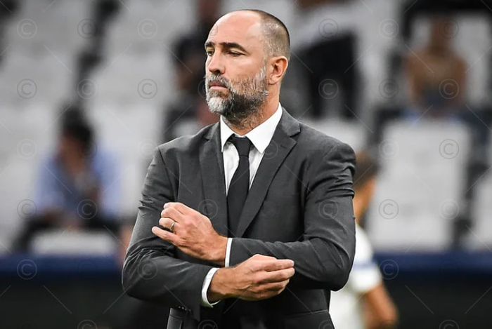 利物浦与皇马争夺埃弗顿中场新星加纳，转会费