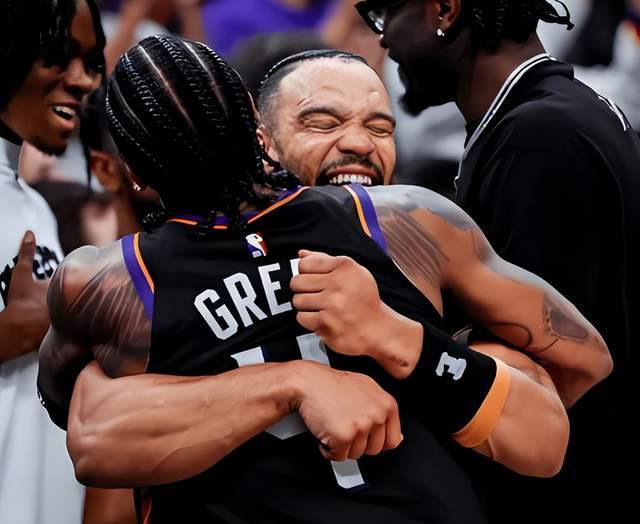 太阳成字母哥今夏首选下家 雄鹿战绩低迷引离队